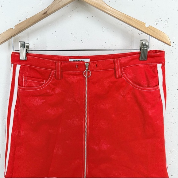 Adidas Originals X Fiorucci Women's Size Medium Red Angel Mini Skirt NEW - Picture 4 of 14